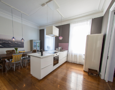 Seaside Appartment Austernbank Cuxhaven Küche und Essensbereich